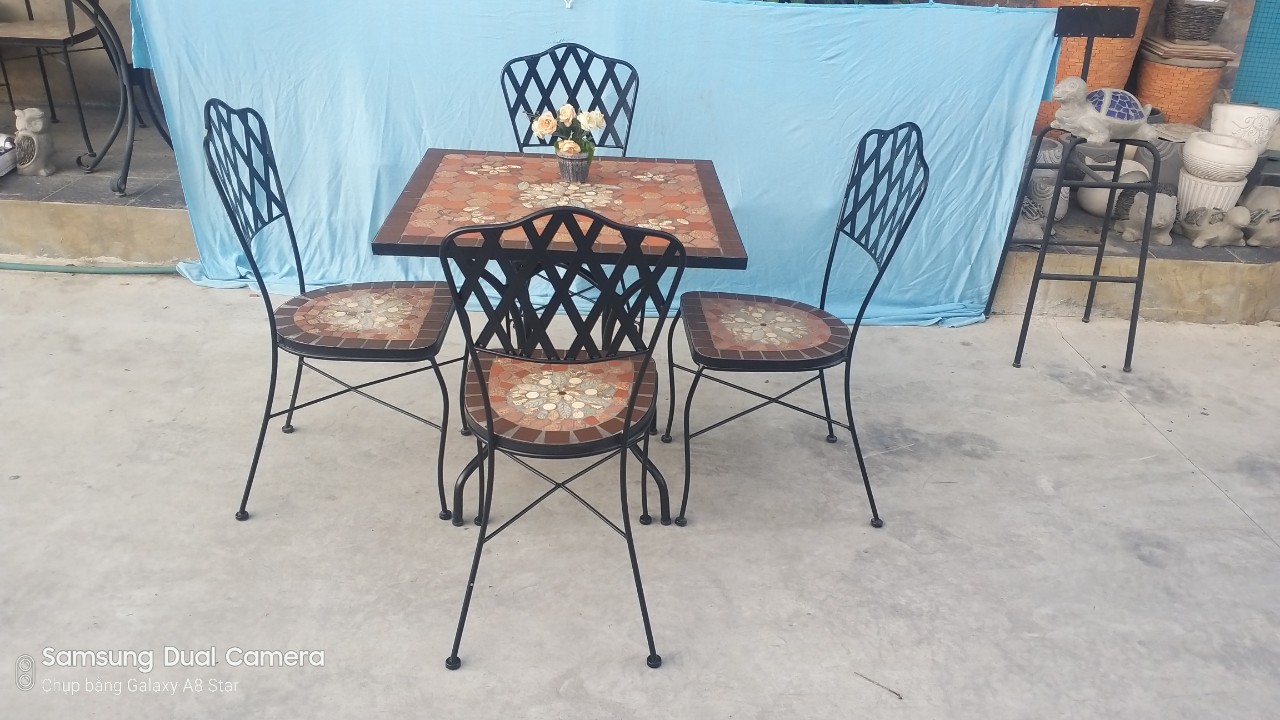 Bộ Bàn Ghế Cafe 2022
